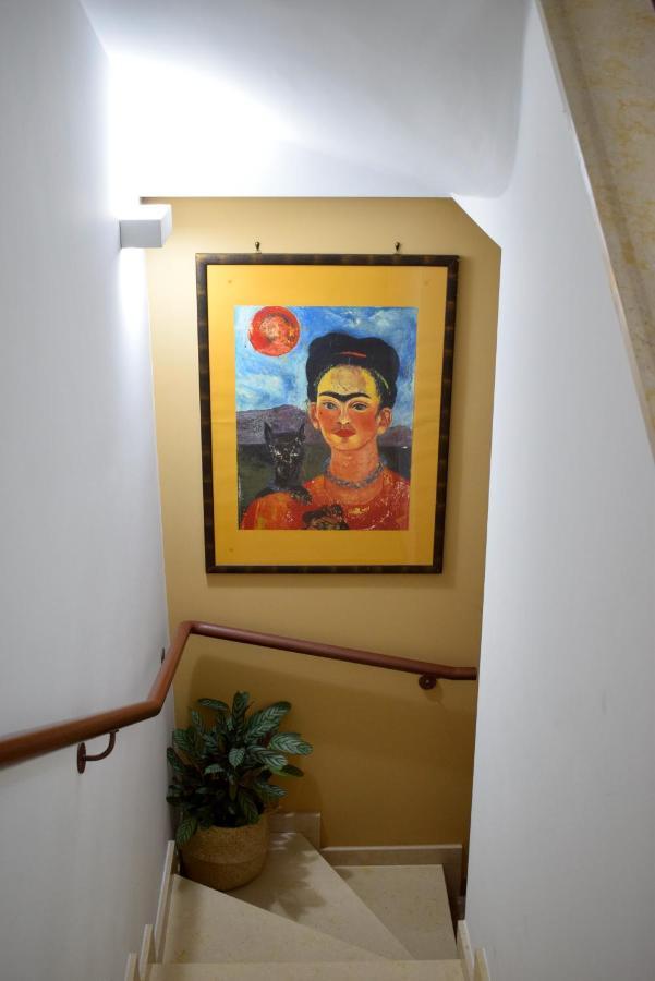 Journey House Apartment Manduria Bagian luar foto