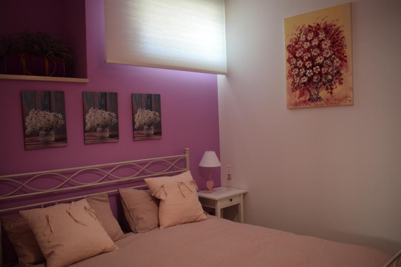 Journey House Apartment Manduria Bagian luar foto